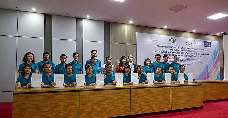 Đội ngũ nhân sự chuyên nghiệp ATM Academy