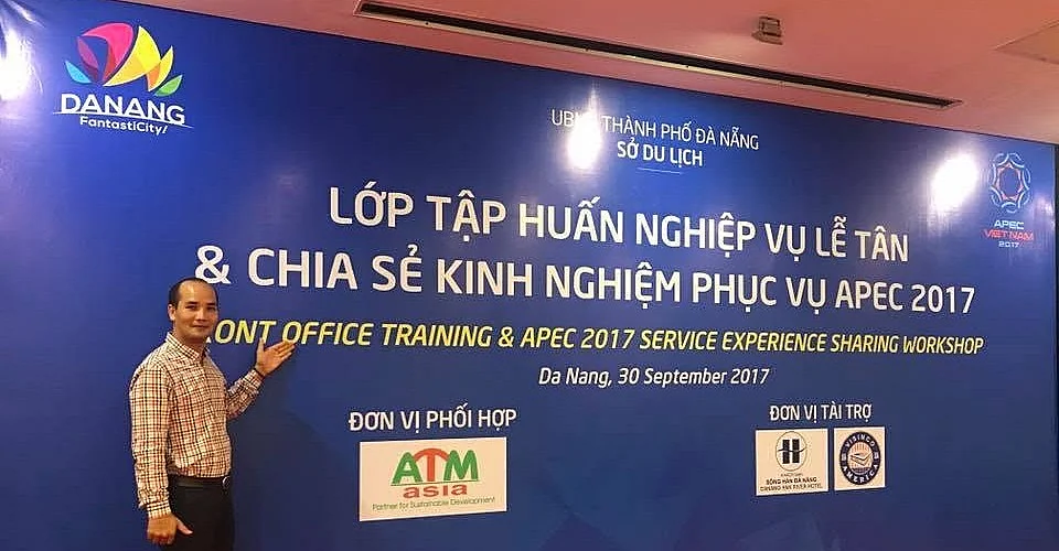 Lễ Tân
